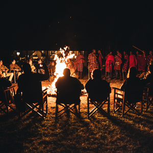 Enkewa-camp-bomfire